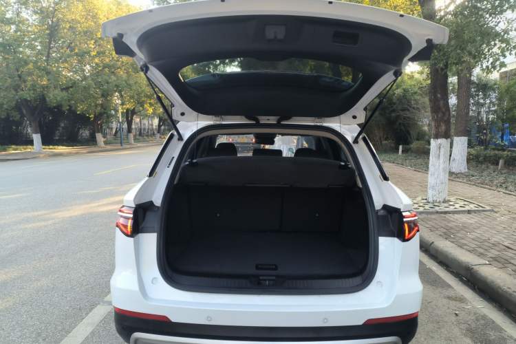 Used BYD Song Pro 2019 1.5T Automatic Luxury Model Trunk