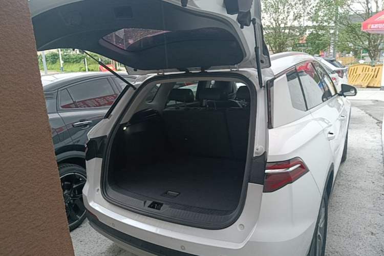 Used BYD Song Pro 2019 1.5T Automatic Elite Edition Trunk