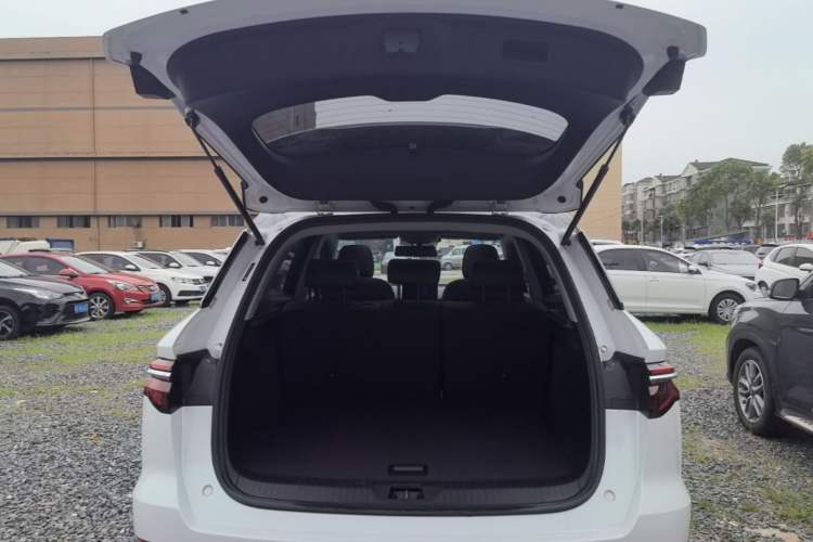 Used BYD Song Pro 2019 1.5T Automatic Elite Edition Trunk