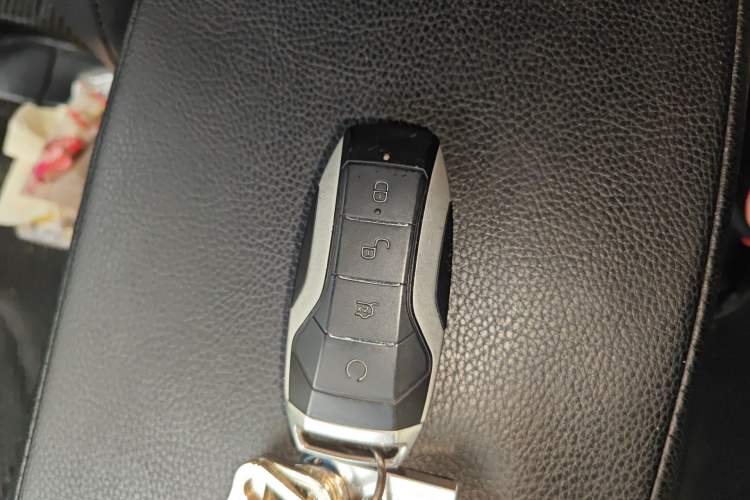 Used BYD Song Pro 2019 1.5T Automatic Luxury Model Vehicle Key