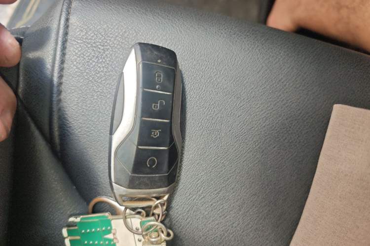 Used BYD Song Pro 2019 1.5T Automatic Luxury Model Vehicle Key