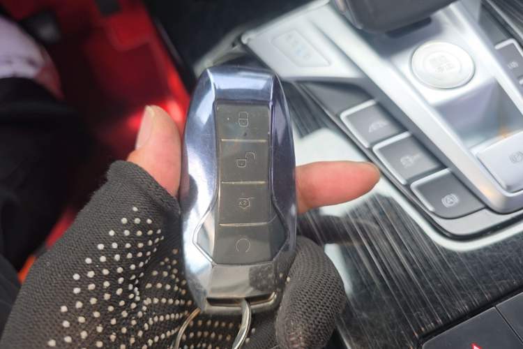 Used BYD Song Pro 2019 1.5T Automatic Luxury Model Vehicle Key