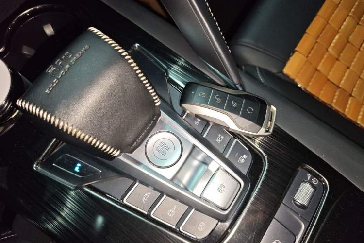 Used BYD Song Pro 2019 1.5T Automatic Luxury Model Vehicle Key