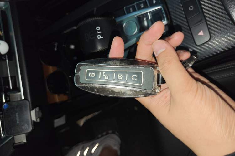 Used BYD Song Pro 2019 1.5T Automatic Luxury Model Vehicle Key
