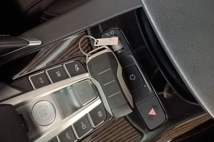 Used BYD Song Pro 2019 1.5T Automatic Luxury Model Vehicle Key