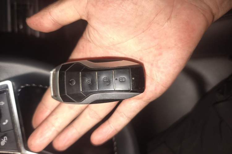 Used BYD Song Pro 2019 1.5T Automatic Luxury Model Vehicle Key