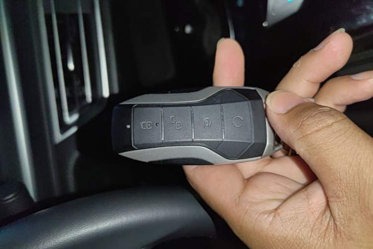 Used BYD Song Pro 2019 1.5T Automatic Luxury Model Vehicle Key