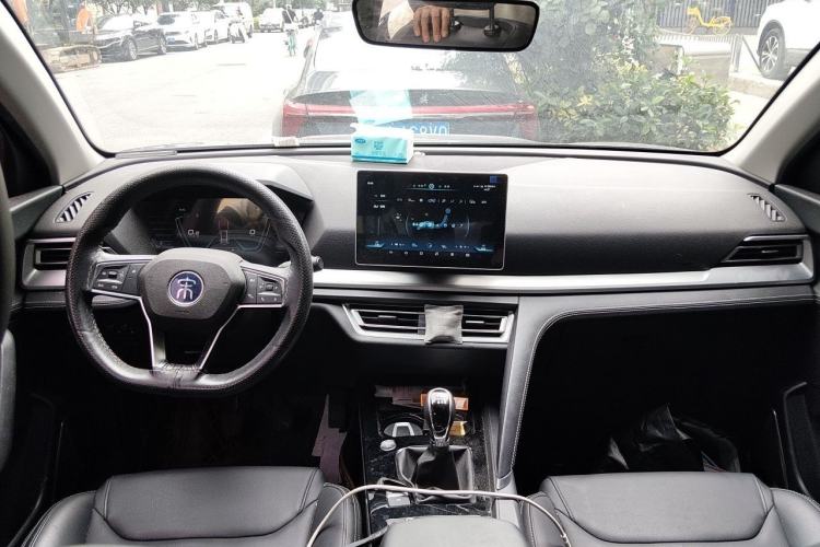 Used BYD Song Pro 2020 1.5T Manual Elite Model Center Console