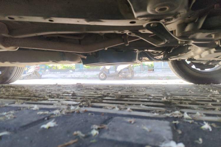 Used BYD Song Pro 2020 1.5T Manual Elite Model Chassis Front Right