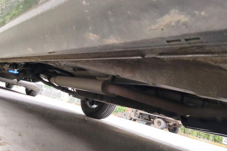 Used BYD Song Pro 2020 1.5T Manual Elite Model Chassis Front Right