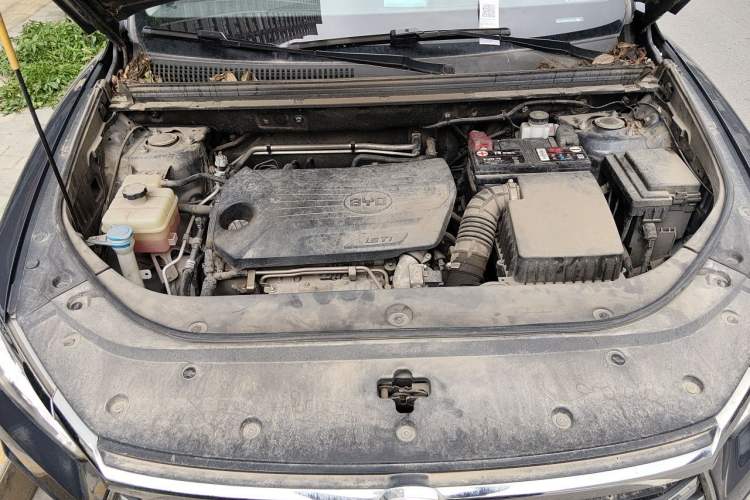 Used BYD Song Pro 2020 1.5T Manual Elite Model Engine Bay