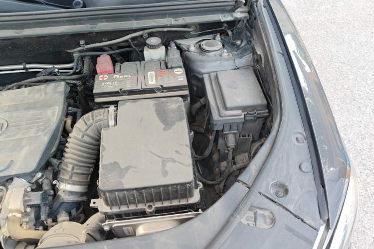 Used BYD Song Pro 2020 1.5T Automatic Pilot Edition Engine Bay Left