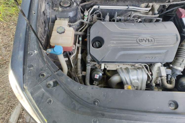 Used BYD Song Pro 2020 1.5T Manual Elite Model Engine Bay Right