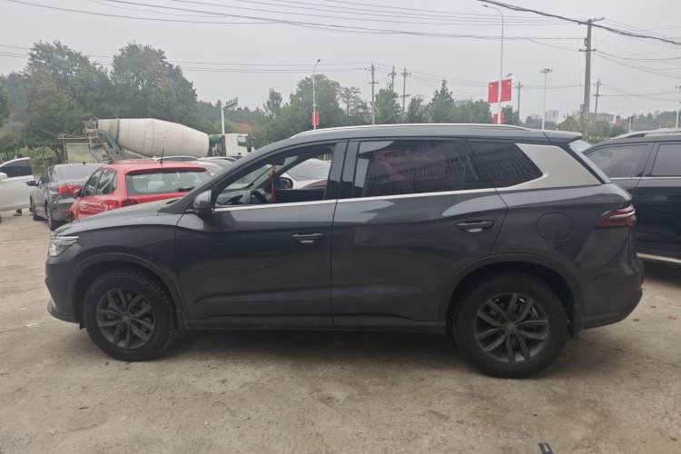 Used BYD Song Pro 2020 1.5T Manual Elite Model Exterior 3