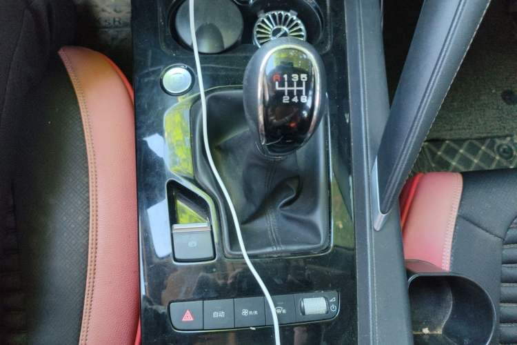 Used BYD Song Pro 2020 1.5T Manual Elite Model Gear Lever
