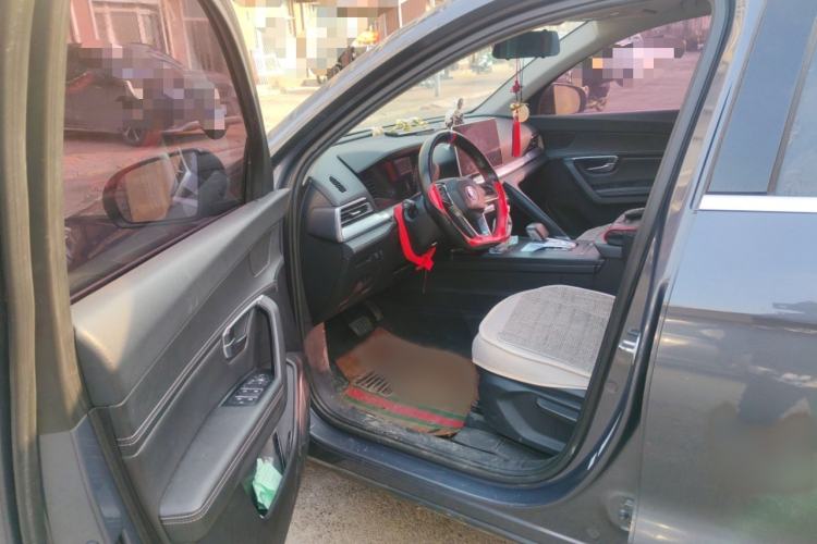 Used BYD Song Pro 2020 1.5T Automatic Pilot Edition Interior 3