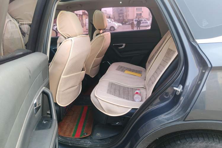Used BYD Song Pro 2020 1.5T Automatic Pilot Edition Interior 4