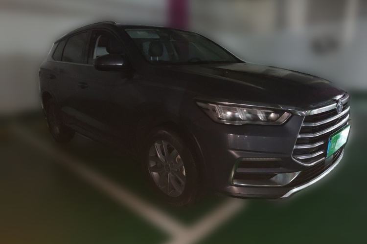 Used BYD Song Pro 2020 1.5T Manual Elite Model Front Right 45 Deg