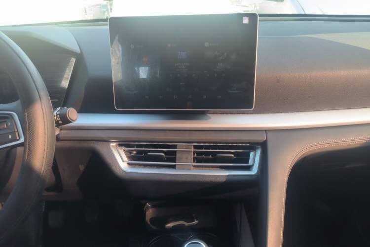 Used BYD Song Pro 2020 1.5T Manual Elite Model Audio And AC Panel