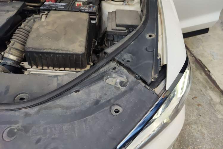 Used BYD Song Pro 2020 1.5T Manual Elite Model Engine Bay Left
