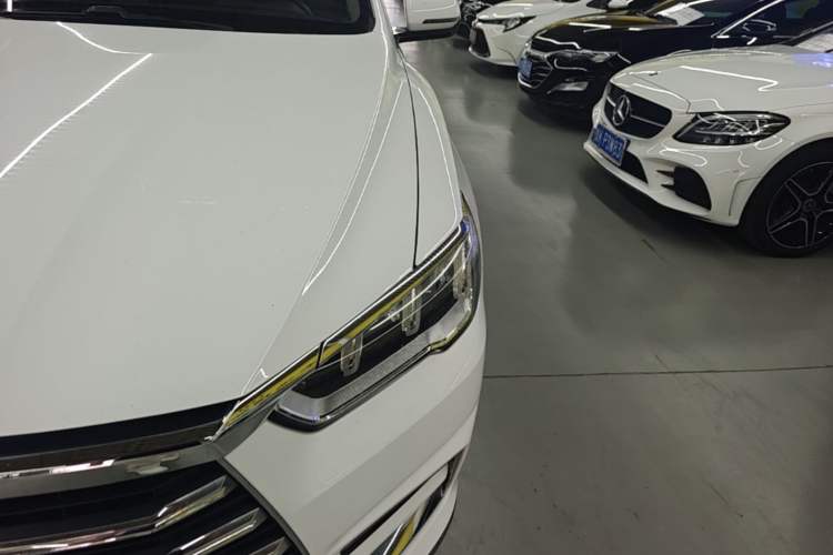 Used BYD Song Pro 2020 1.5T Manual Elite Model Left Front Headlight