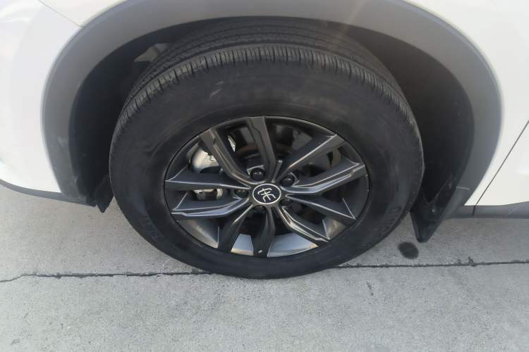 Used BYD Song Pro 2020 1.5T Manual Elite Model Left Front Wheel Hub