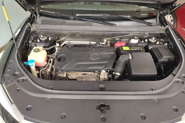 Used BYD Song Pro 2021 1.5T Automatic Elite Edition Engine Bay