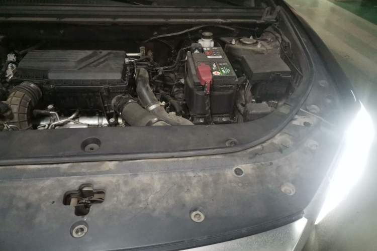 Used BYD Song Pro 2021 1.5T Automatic Xiaoyun Luxury Model Engine Bay Left