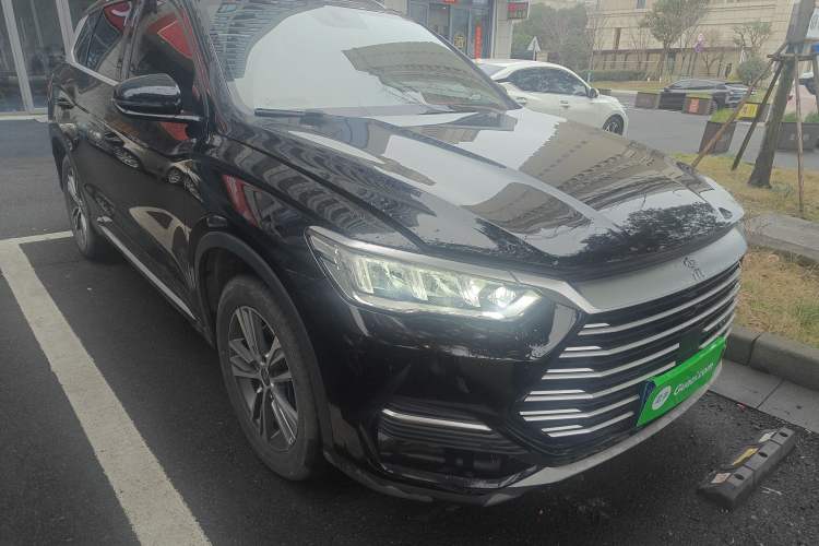 Used BYD Song Pro 2021 1.5T Automatic Xiaoyun Elite Edition Front Right 45 Deg