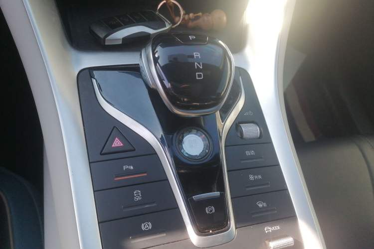 Used BYD Song Pro 2021 1.5T Automatic Xiaoyun Elite Edition Gear Lever