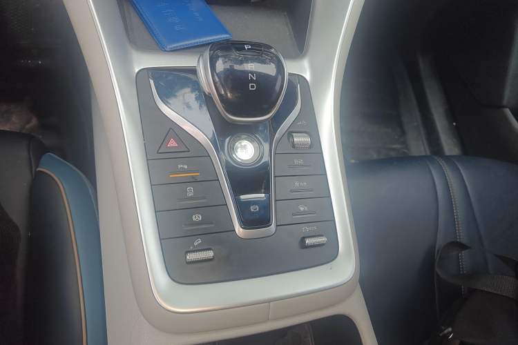 Used BYD Song Pro 2021 1.5T Automatic Xiaoyun Elite Edition Gear Lever