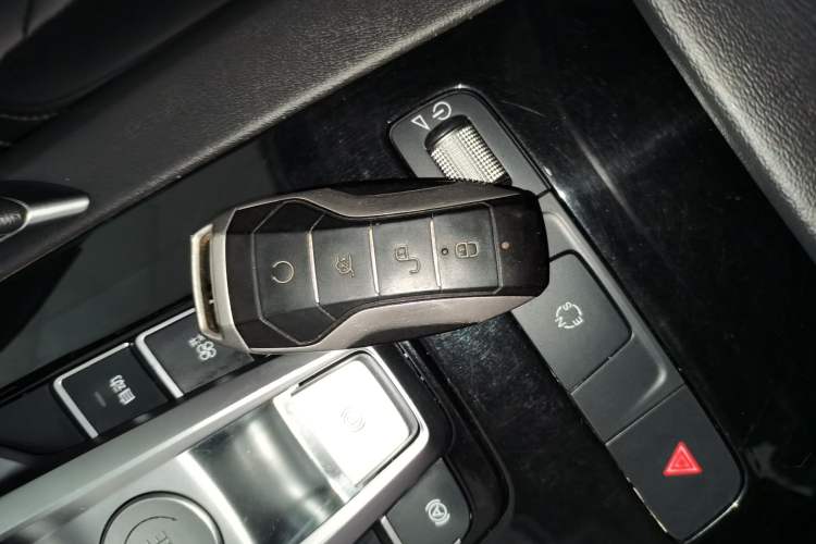Used BYD Song Pro 2021 1.5T Automatic Elite Edition Interior 1