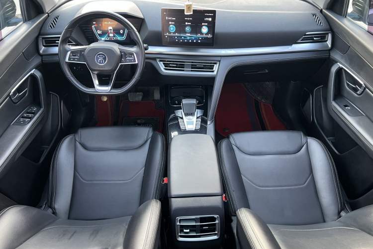 Used BYD Song Pro 2021 1.5T Automatic Elite Edition Interior 1