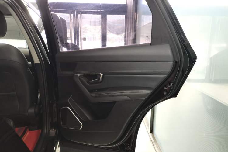 Used BYD Song Pro 2021 1.5T Automatic Elite Edition Interior 6