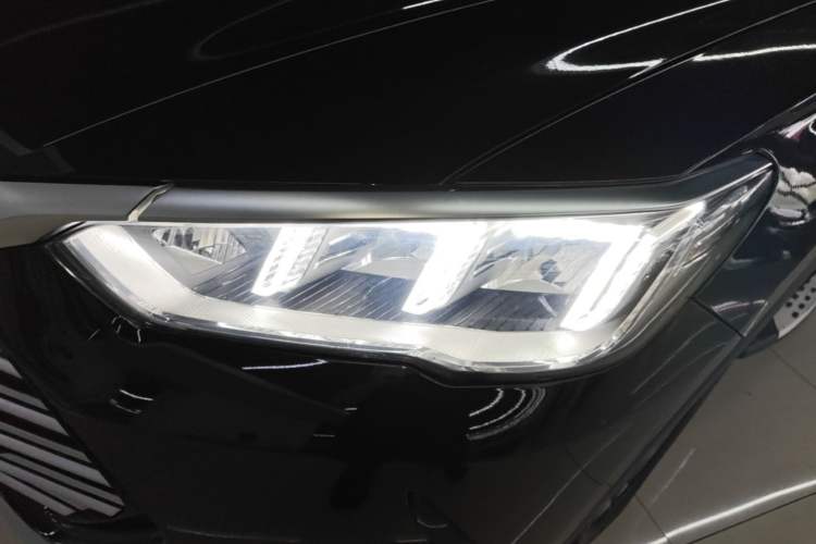 Used BYD Song Pro 2021 1.5T Automatic Xiaoyun Luxury Model Left Front Headlight