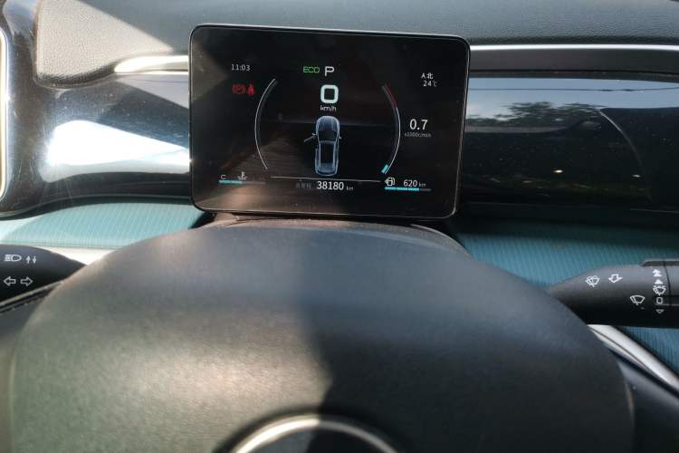 Used BYD Song Pro 2021 1.5T Automatic Xiaoyun Luxury Model Odometer Close Up