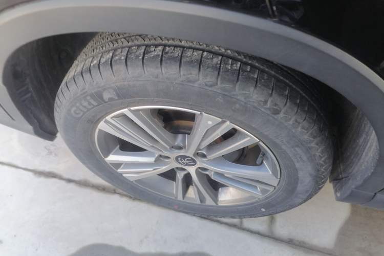 Used BYD Song Pro 2021 1.5T Automatic Xiaoyun Elite Edition Right Rear Wheel Hub