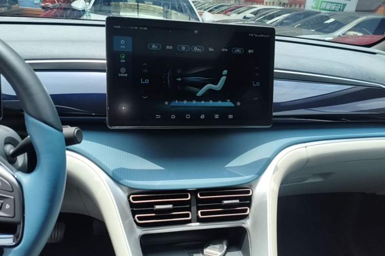 Used BYD Song Pro 2021 1.5T Automatic Xiaoyun Edition Prestige Version Audio And AC Panel