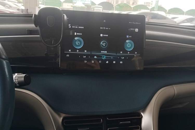 Used BYD Song Pro 2021 1.5T Automatic Xiaoyun Elite Edition Audio And AC Panel