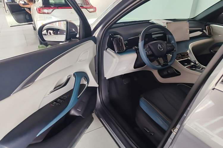 Used BYD Song Pro 2021 1.5T Automatic Xiaoyun Luxury Model Driver Seat
