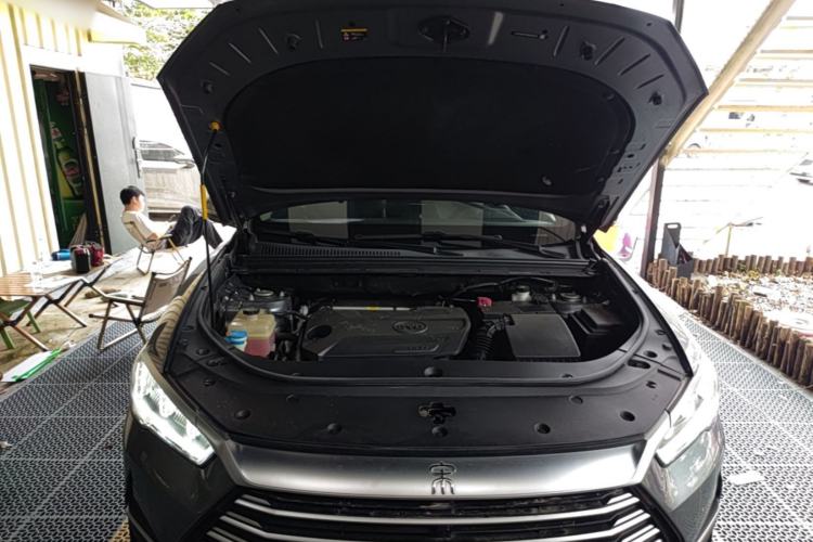 Used BYD Song Pro 2021 1.5T Automatic Elite Edition Engine Bay