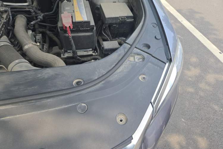 Used BYD Song Pro 2021 1.5T Automatic Xiaoyun Luxury Model Engine Bay Left