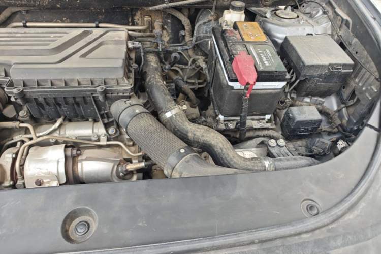 Used BYD Song Pro 2021 1.5T Automatic Xiaoyun Elite Edition Engine Bay Left