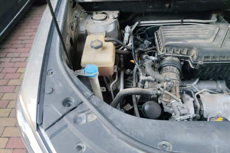 Used BYD Song Pro 2021 1.5T Automatic Xiaoyun Luxury Model Engine Bay Right