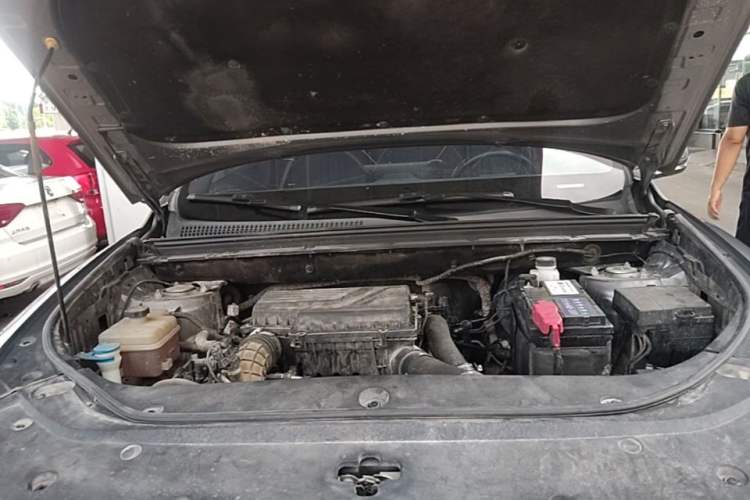 Used BYD Song Pro 2021 1.5T Automatic Xiaoyun Elite Edition Engine Bay