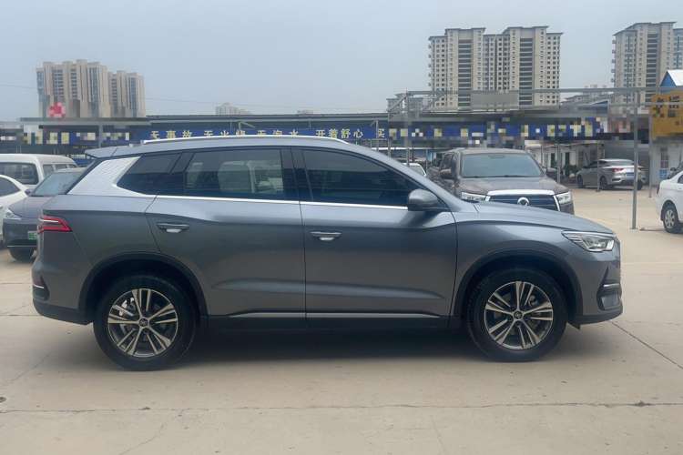 Used BYD Song Pro 2021 1.5T Automatic Elite Edition Exterior 2