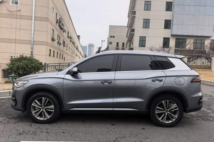 Used BYD Song Pro 2021 1.5T Automatic Xiaoyun Luxury Model Exterior 2