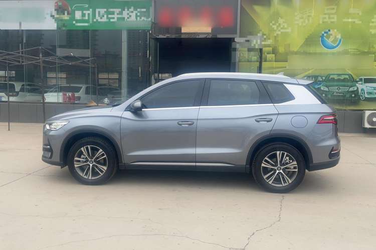 Used BYD Song Pro 2021 1.5T Automatic Elite Edition Exterior 5
