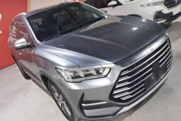 Used BYD Song Pro 2021 1.5T Automatic Xiaoyun Elite Edition Front Right 45 Deg