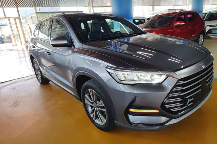 Used BYD Song Pro 2021 1.5T Automatic Xiaoyun Elite Edition Front Right 45 Deg